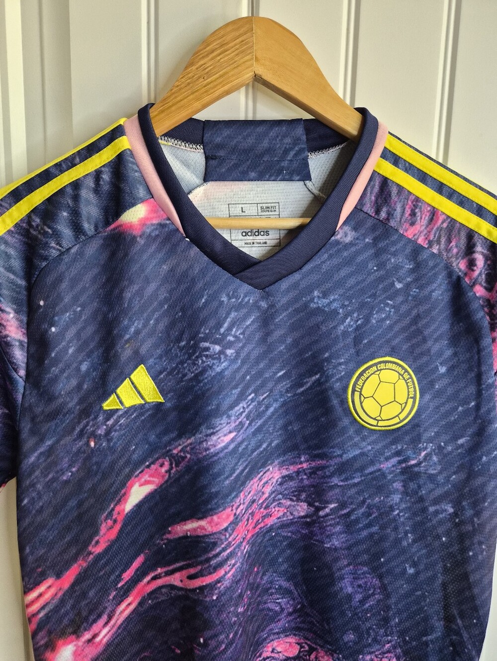 Large Colombia Women's Team 2023 Away Jersey Soccer Futbol Mundial World Cup Mom